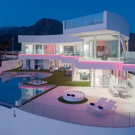 Villa Karat Fibonacci Costa Adeje (Tenerife)